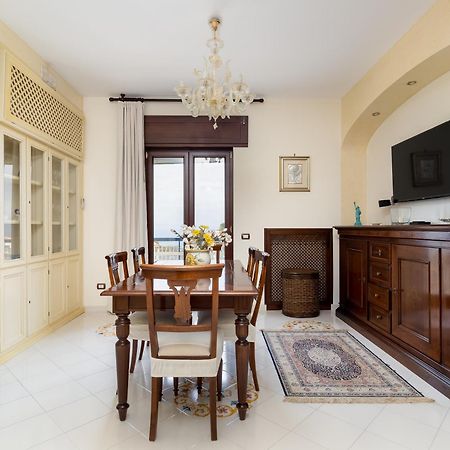 Residenza Le Sirene City Center Σορέντο Εξωτερικό φωτογραφία